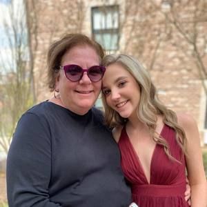 Meet your Posher, Catherine